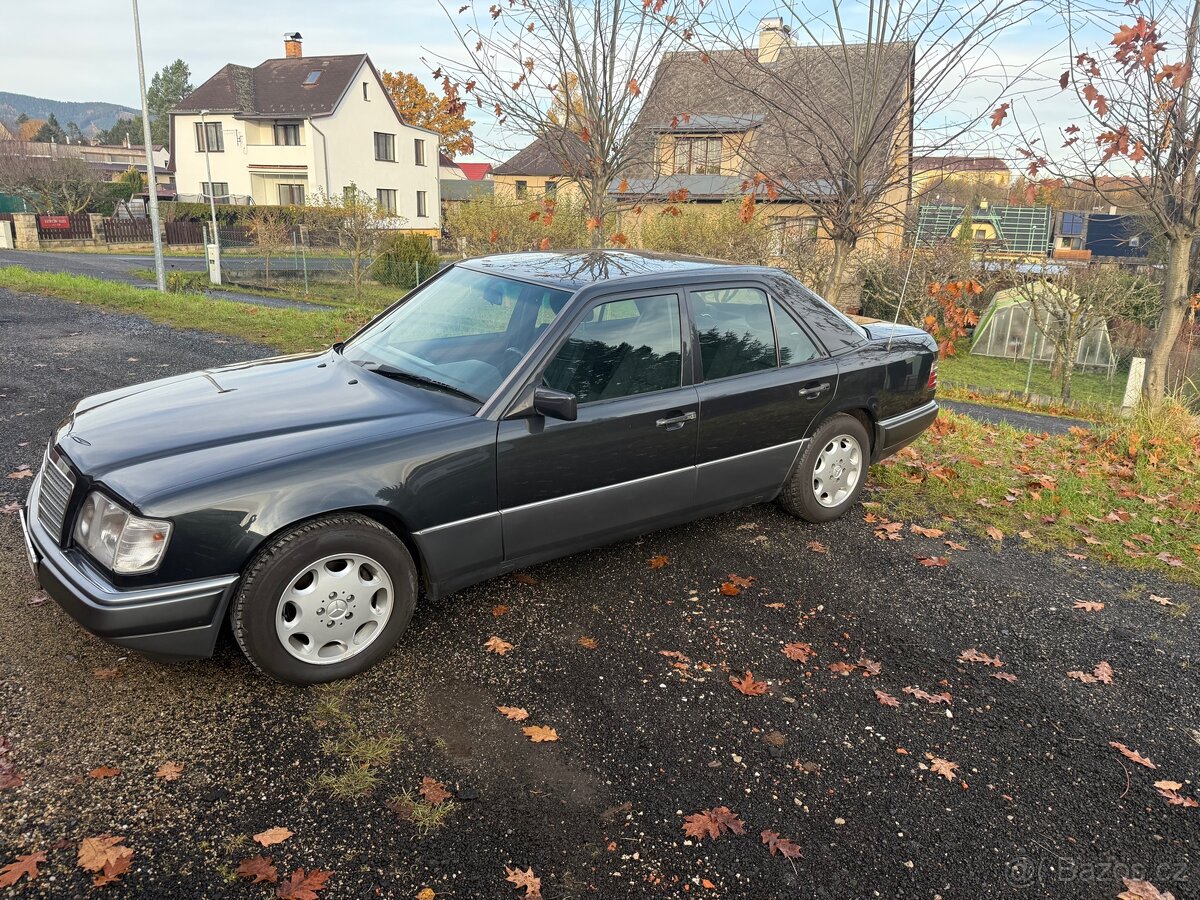Mercedes - Benz E 250D W124 - 6