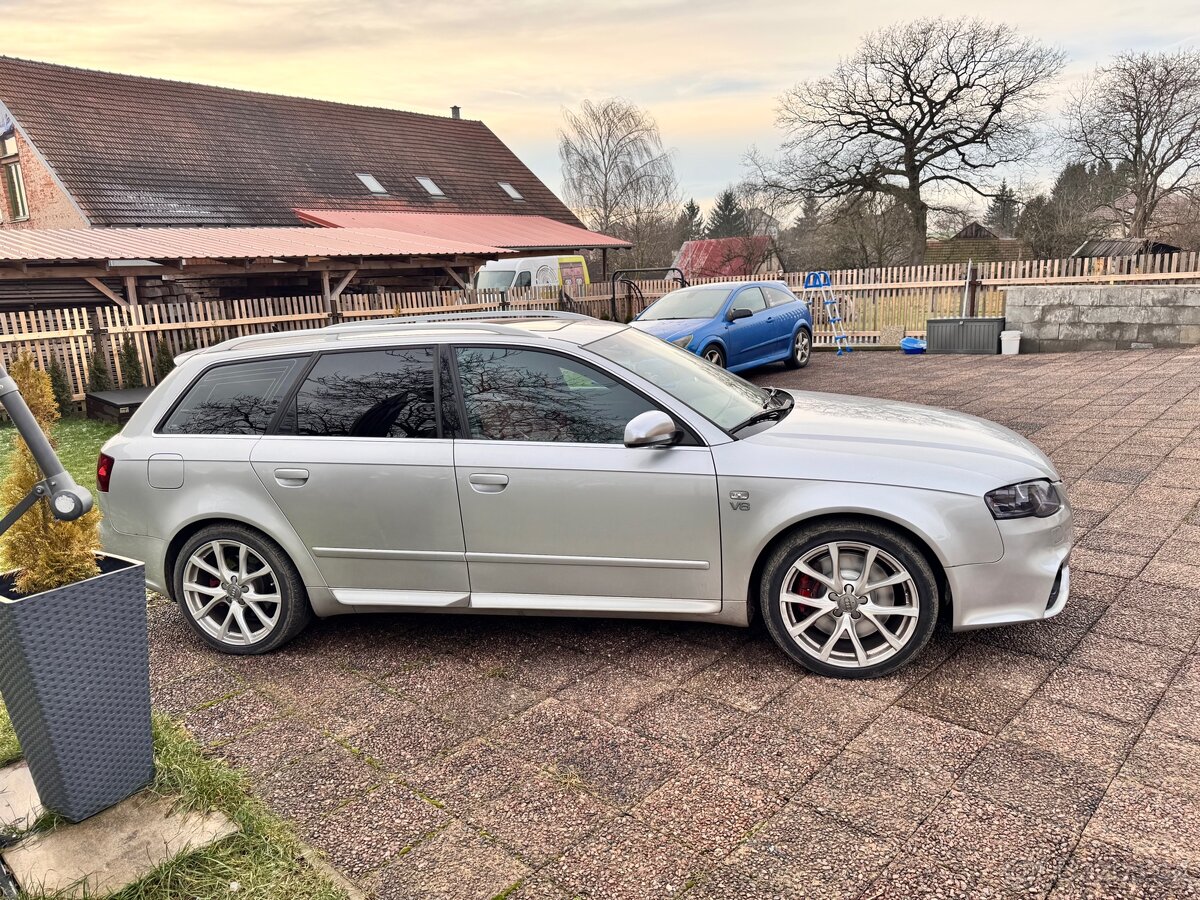 Audi s4 b7 4.2 253kw - 6