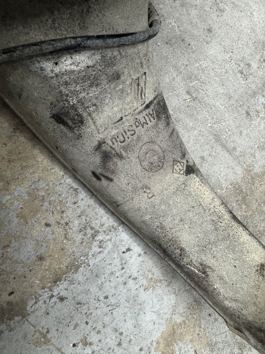 BMW F10 M5 / M6 přední tehlice - 6