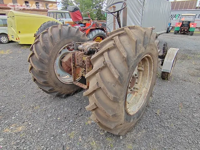 ZETOR 7011 s SPZ motor,převodovka, náprava atd. - 6