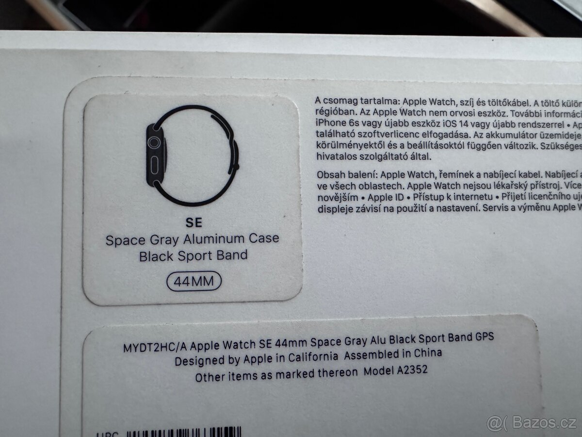 Apple Watch SE první generace - 6