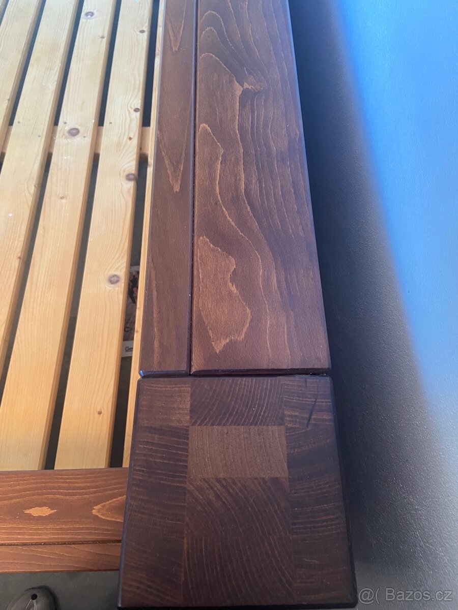 Postel z masivu na zakazku od truhlare - 6