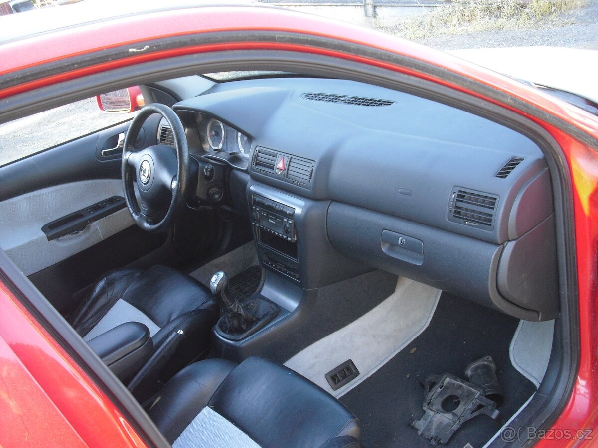 Octavia Rs1 Cervena Dily - 6