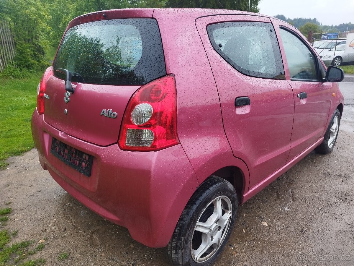 Suzuki Alto 1.0 i - 6