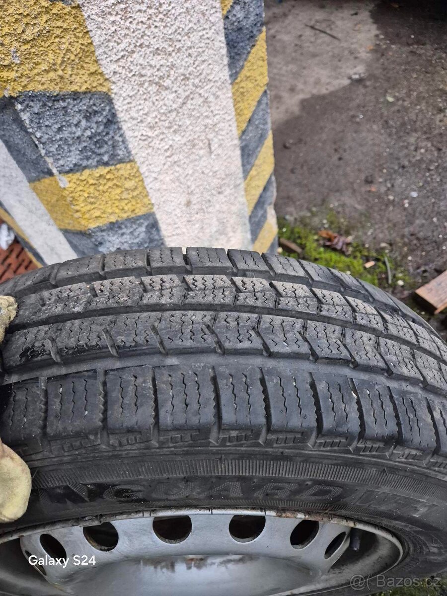 185/75 R16 gumy s ráfkem - 6