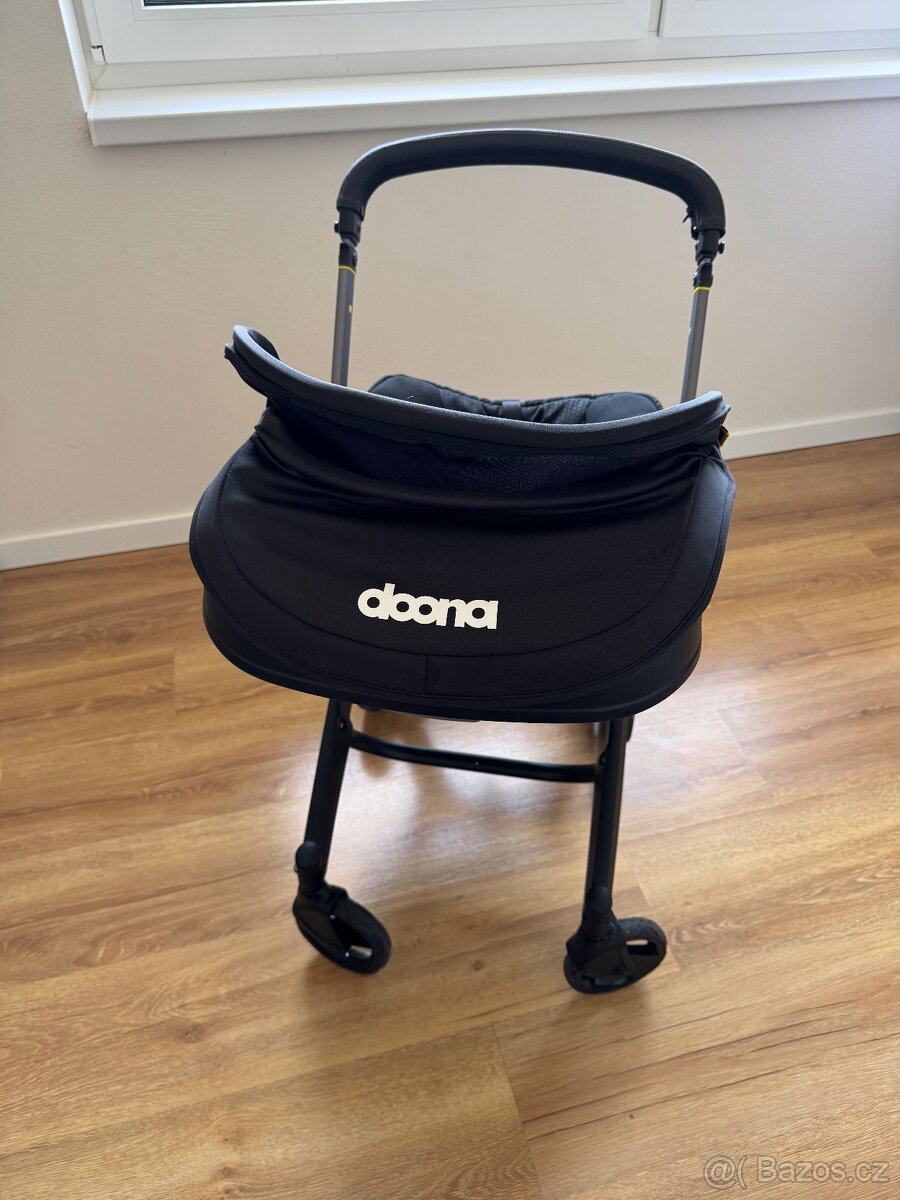 Autosedačka s kolečky - Doona i - 6