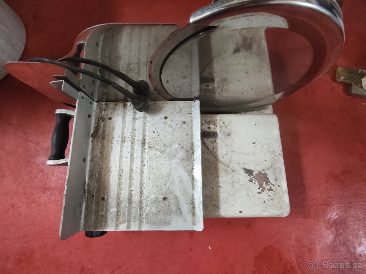 Nářezový stroj - 6