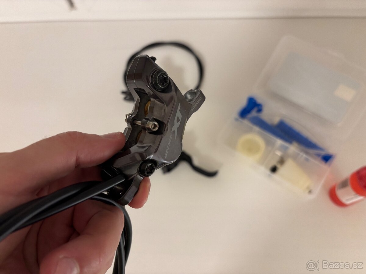 Kompletní brzdy Shimano Deore XT (BL-M8100 a BR-M8120) - 6