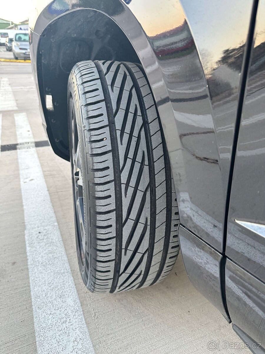 Škoda Karoq 1.5 TSI 110kw Sportline,Model2020,R18,Navi - 6