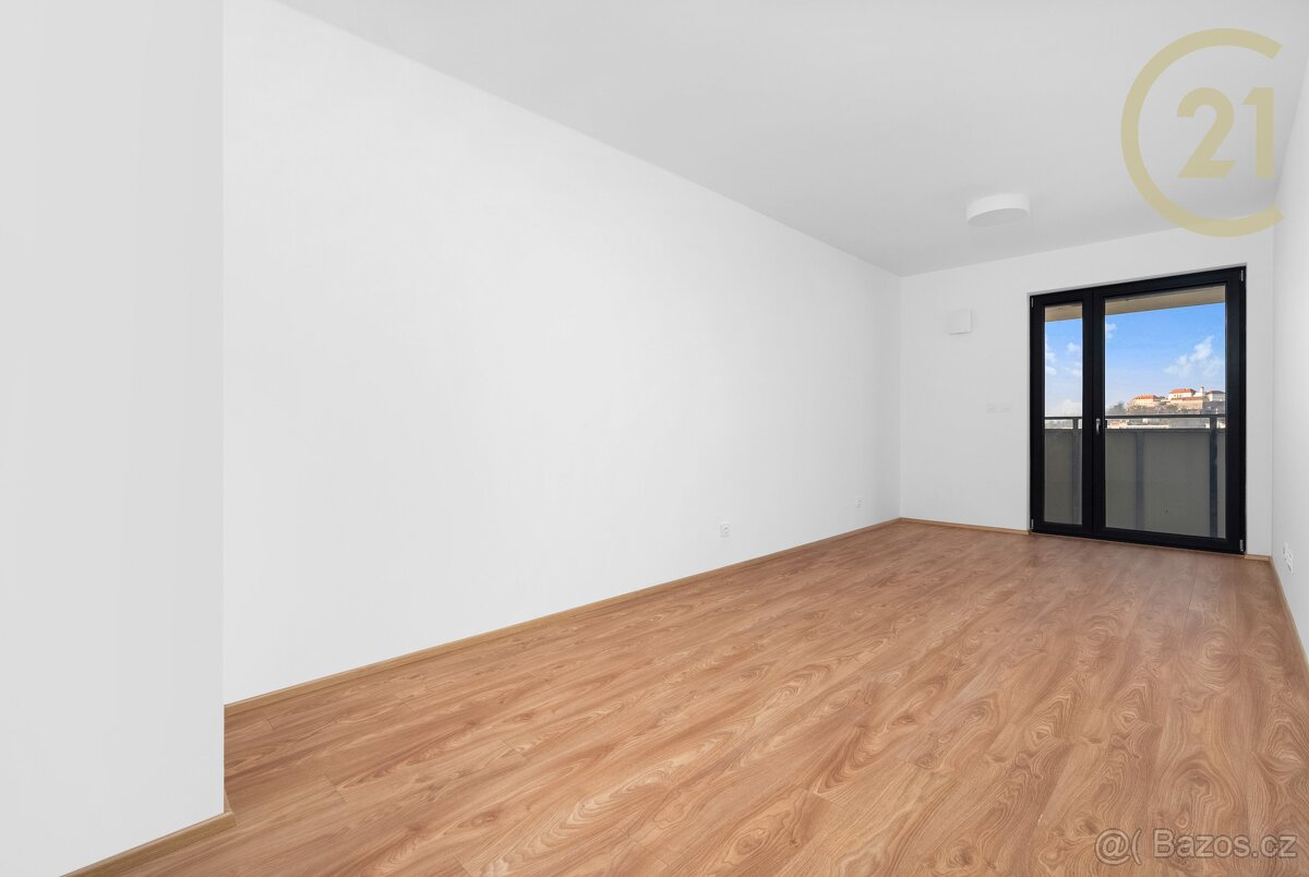 Luxusní pronájem bytu 2+KK s terasou v centru Brna - 6