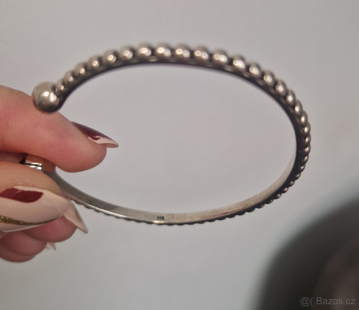 Nový dámský stříbrný náramek otevřený kuličkový 925 - 6