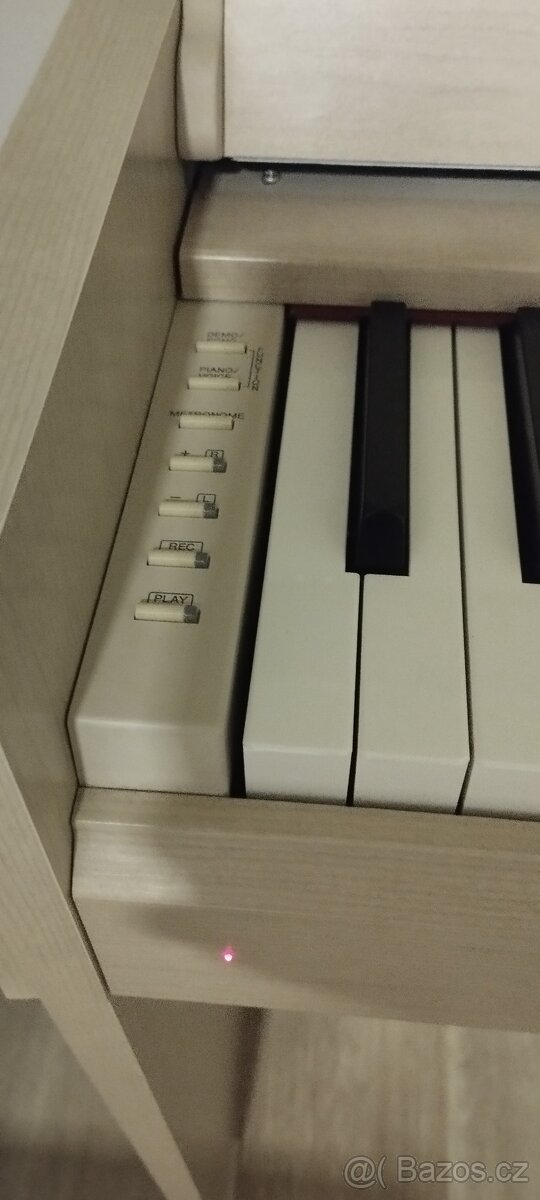 Digitální piano Yamaha YDP S34 - 6
