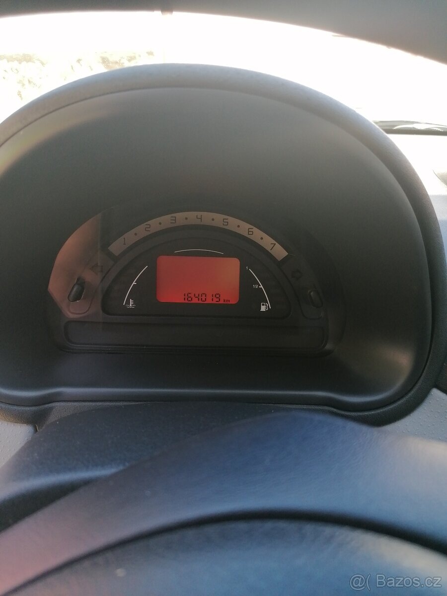 Citroen C3, rok 2003, 1.4I benzín - 6