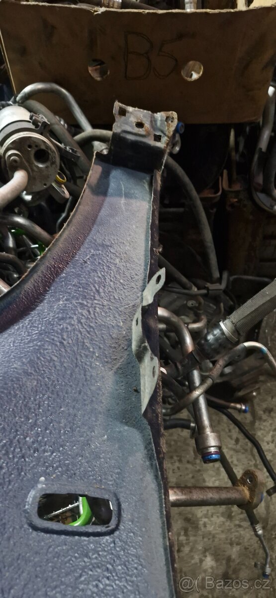 Levy predni blatnik audi A4 B6 8E - 6