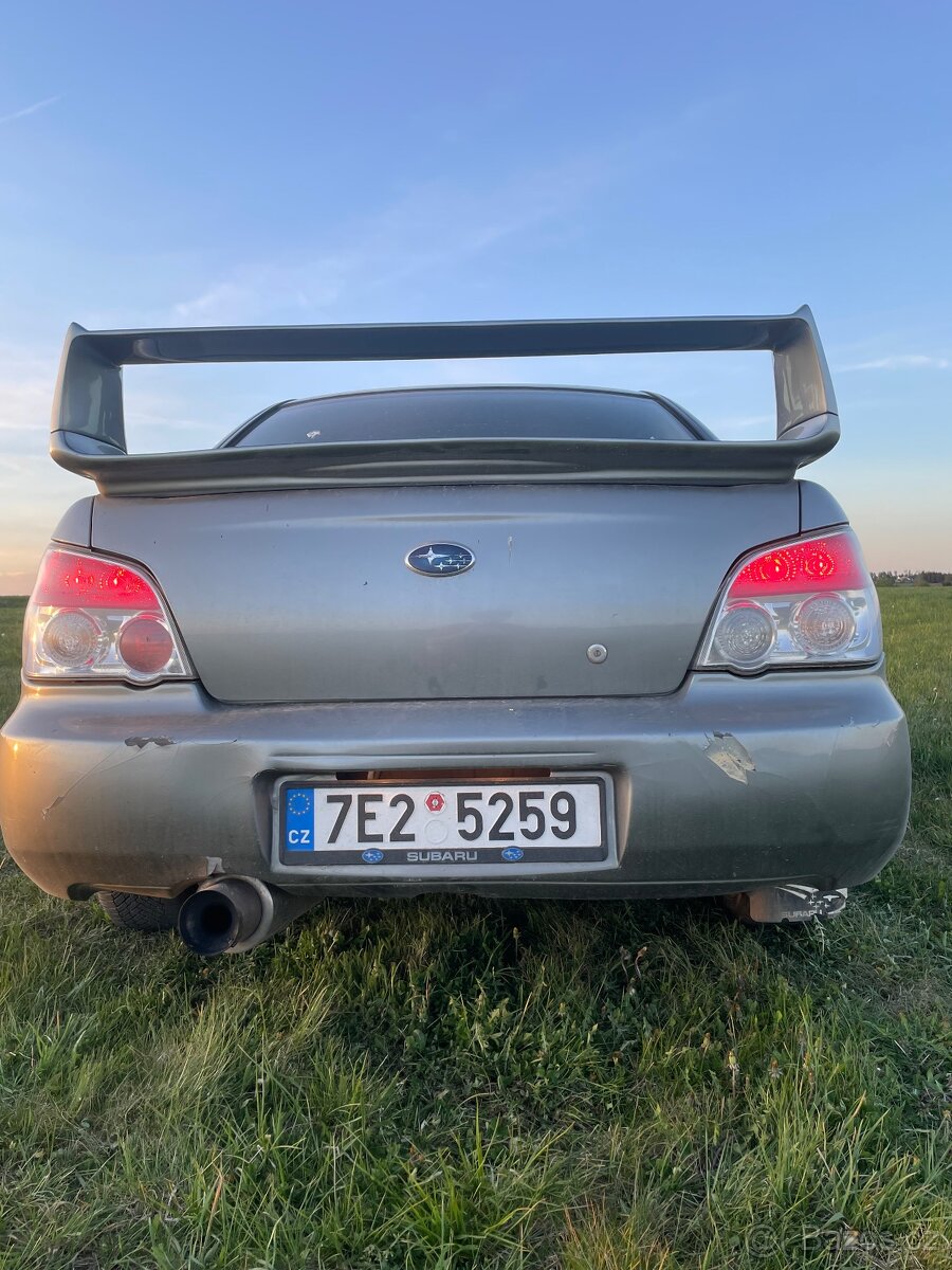 Subaru impreza 2.0R - 6