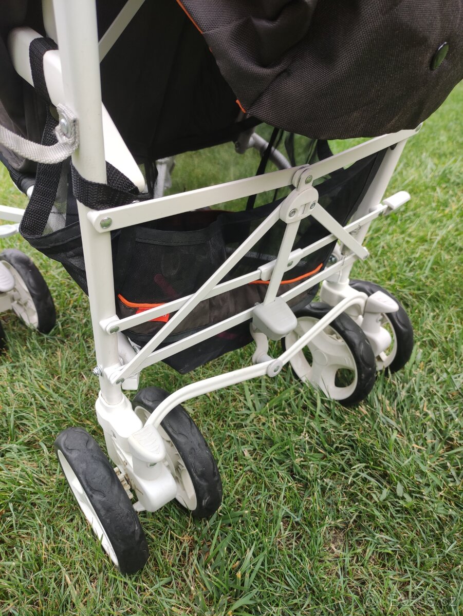 Kočárek/golfky - 6