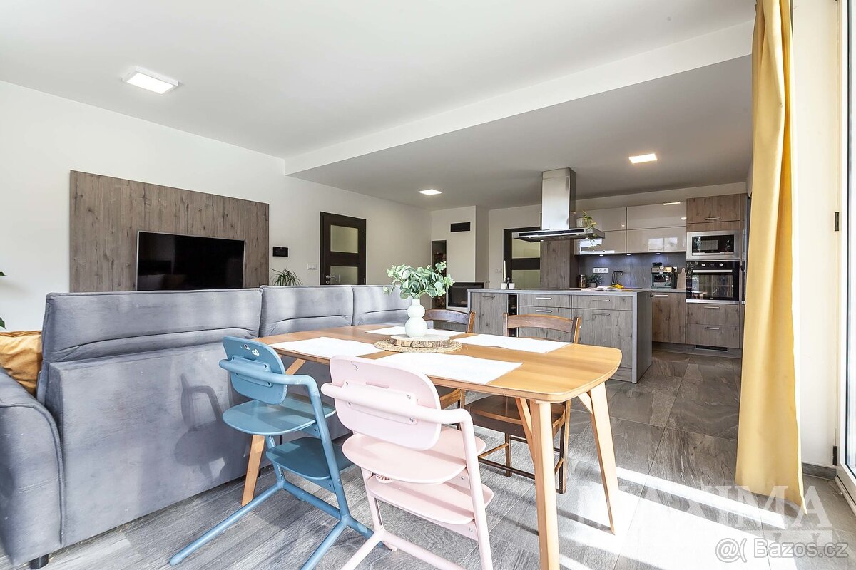 Byt 4+kk o ploše 188 m2 - Praha, Zbraslav - 6