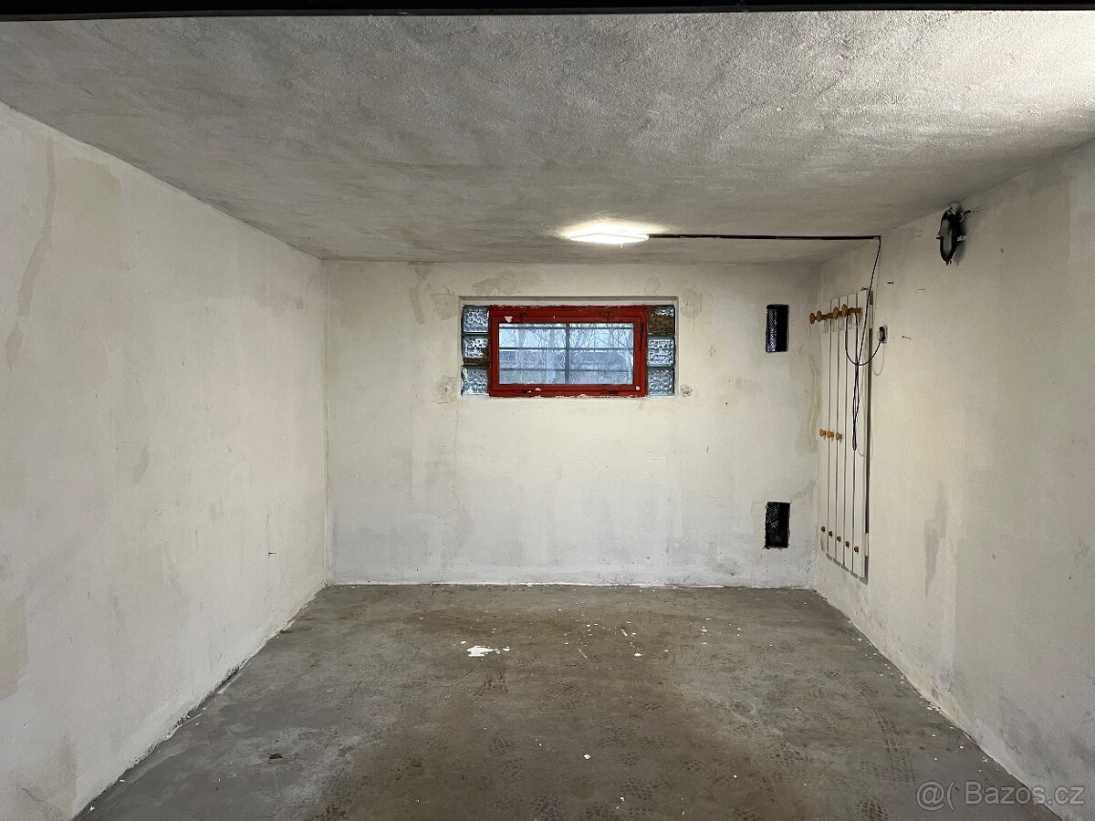 Řadová garáž - 6
