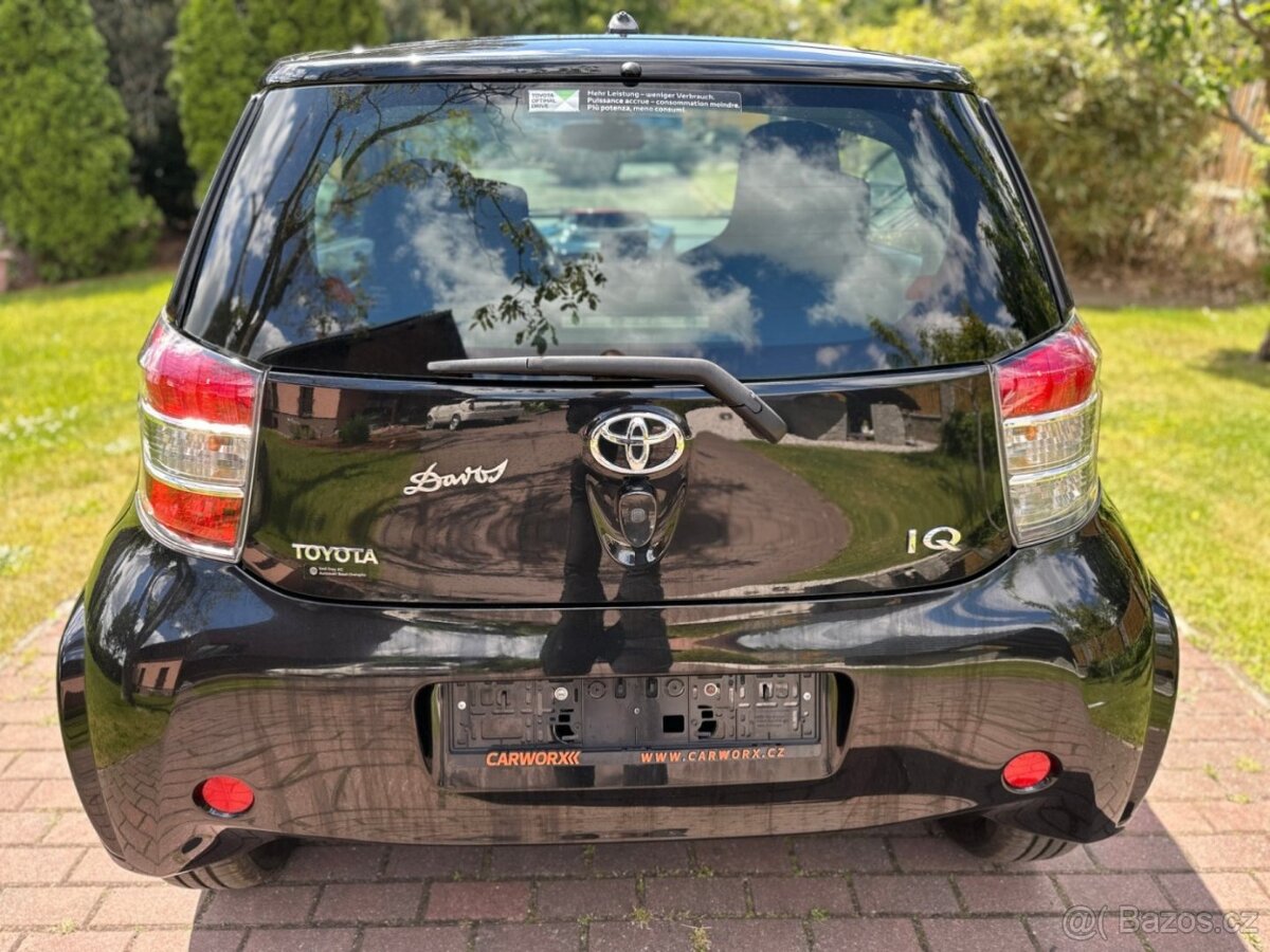Prodávám Toyota iQ 1.4 D4D - 6