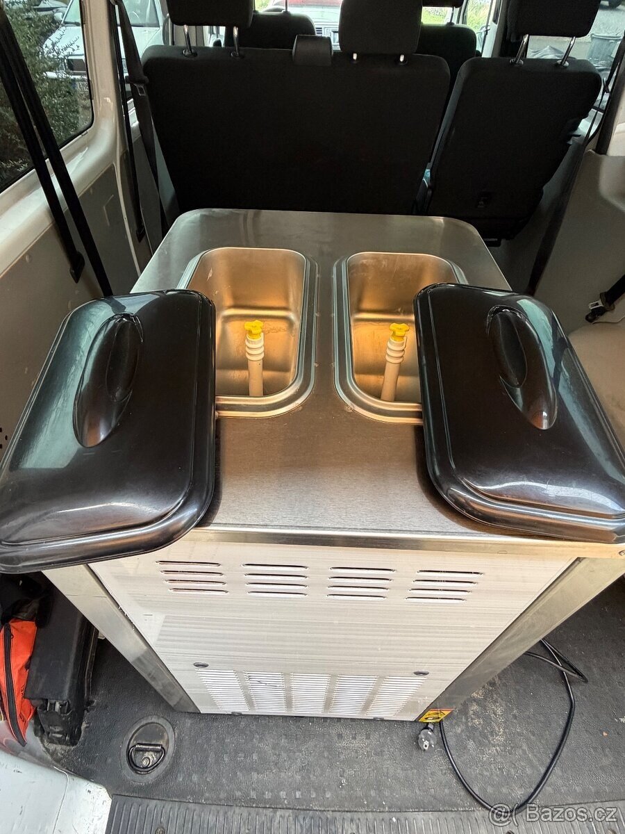 Zmrzlinovač VEVOR s nočním režimem - 6