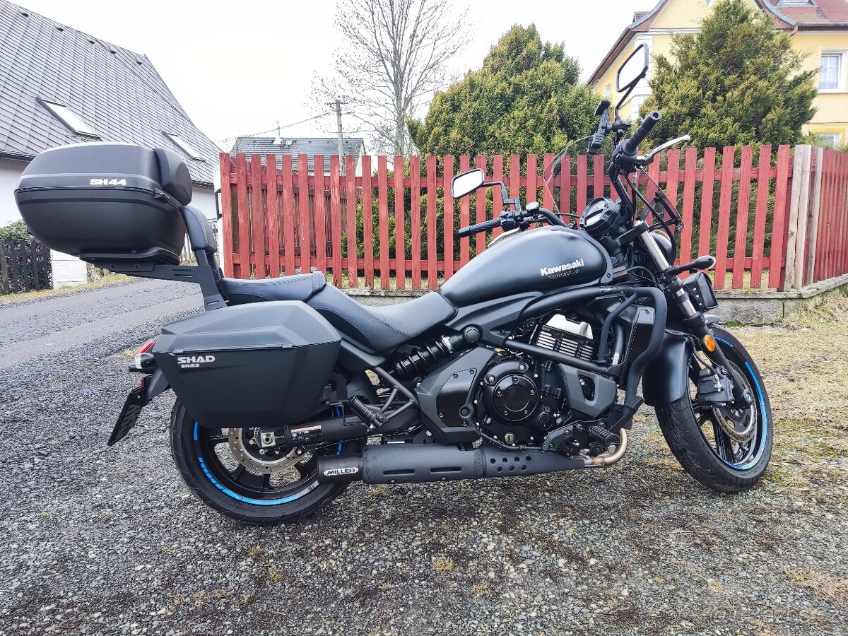 Kawasaki Vulcan S - 6