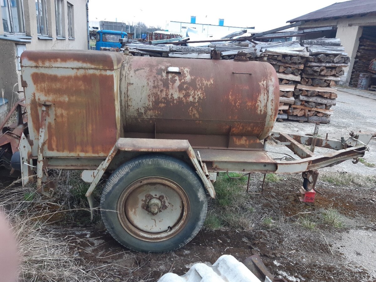 Tankovací vozík - 6