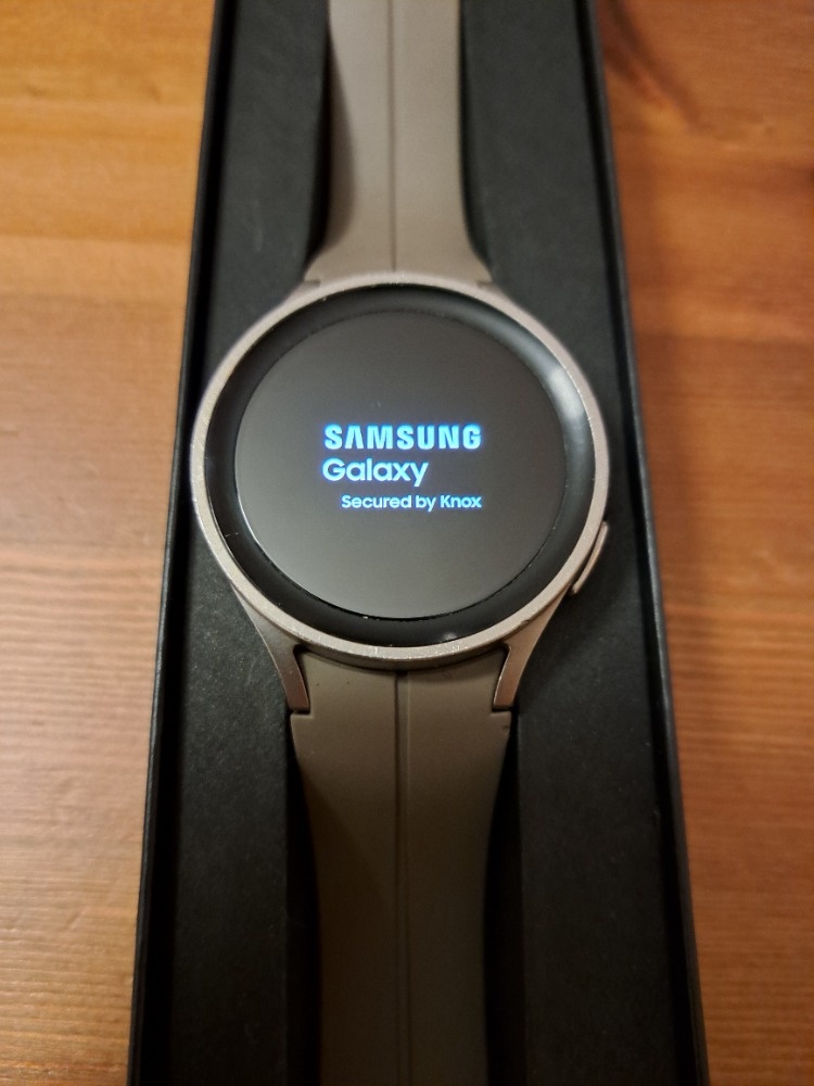 Samsung Galaxy Watch 5 PRO LTE Gray Titanium - 6