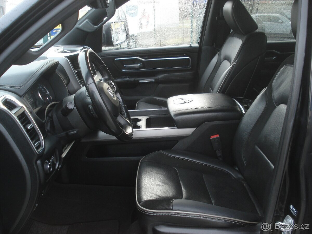 Dodge RAM 1500 LAREMIE 5.7 HEMI - 6