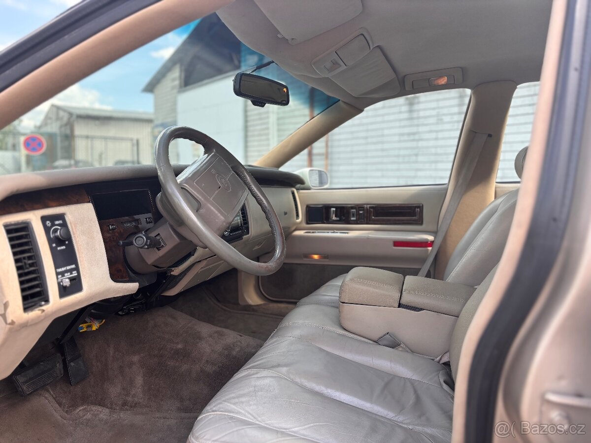 Cadillac Fleetwood - 6