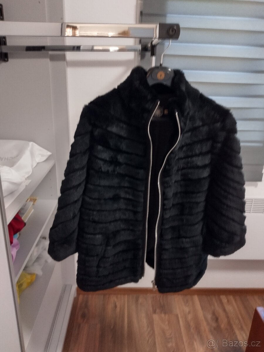 KARA kabát pravá kožešina vel. L - 6