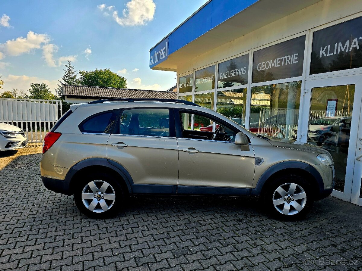 Chevrolet Captiva, 2,4i 136k LPG 7míst novSTK - 6