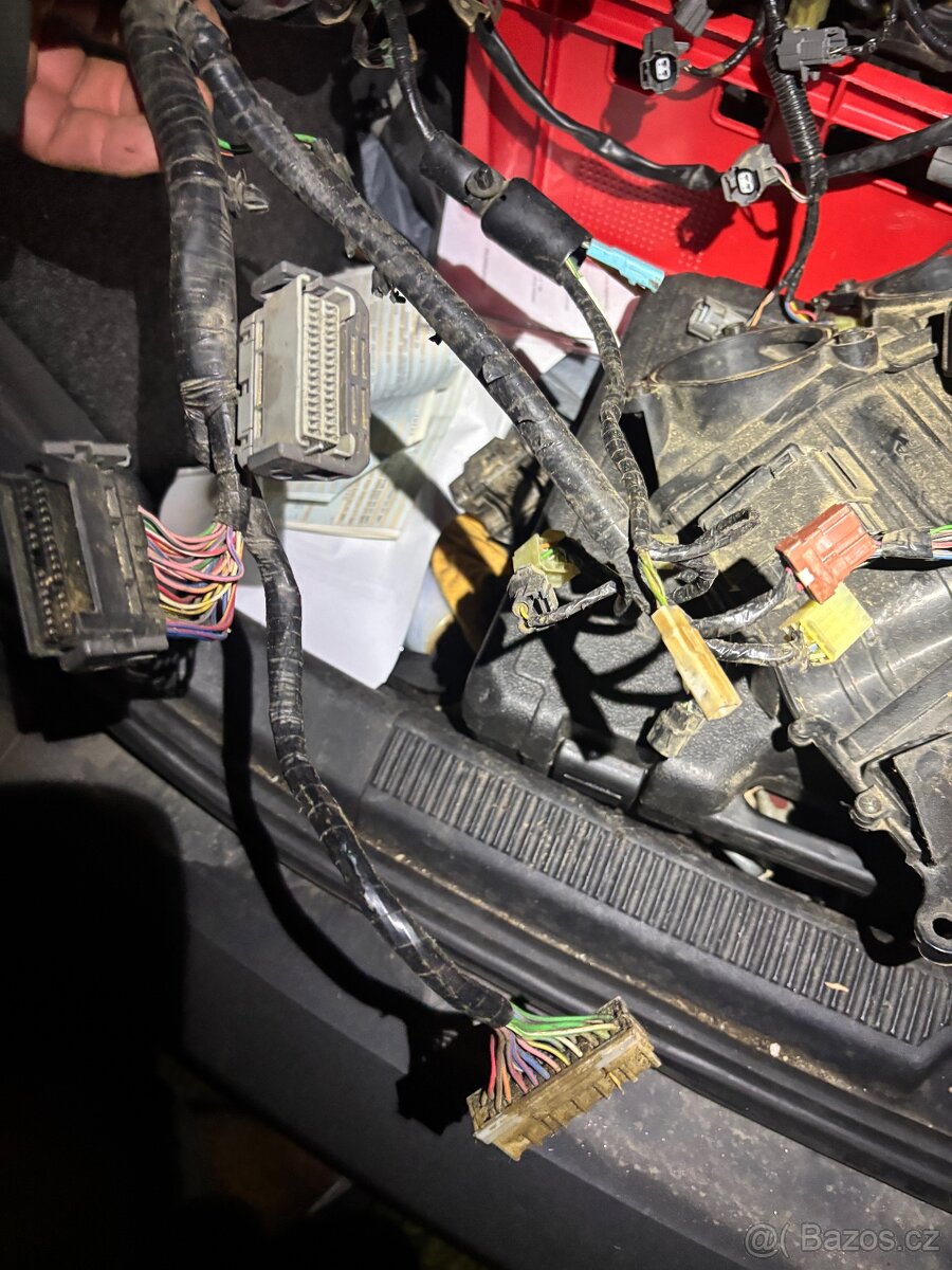 Kompletni vstrikovace Honda CBR 1000RR Fireblade 04-07 SC57 - 6