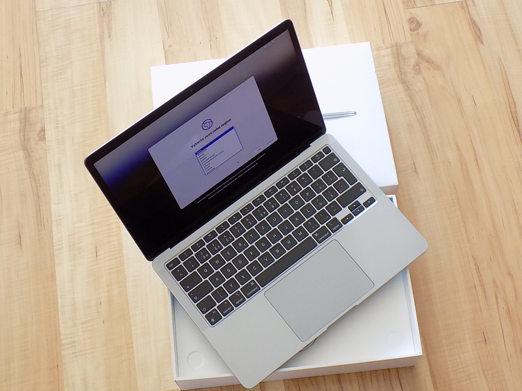  Apple MacBook Air 13,3" (2020)/M1/8GB RAM/256GB/ZÁRUKA - 6