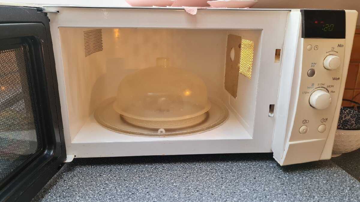 Mikrovlná trouba lg - 6