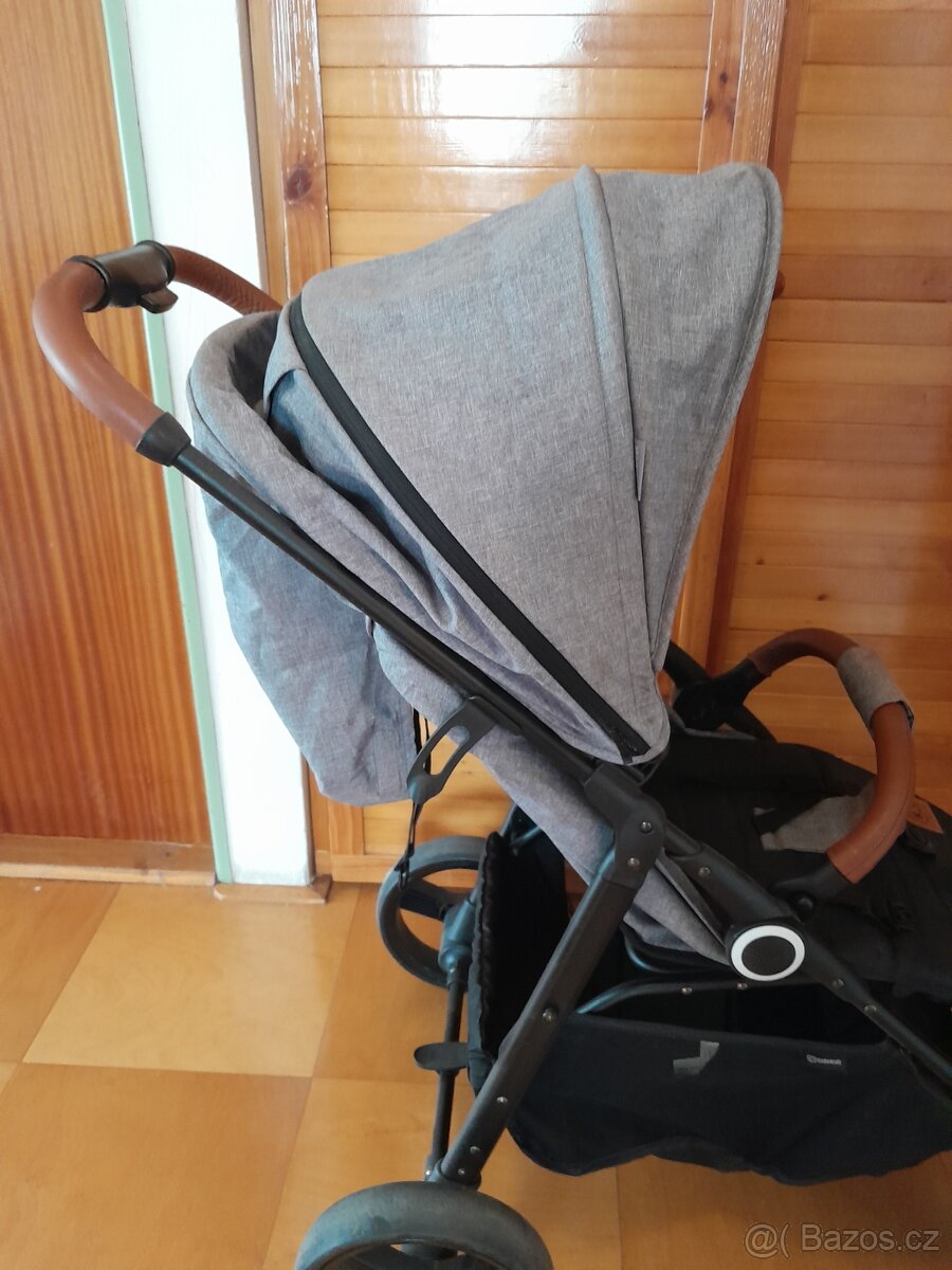 Kočárek Kinderkraft s příslušenstvím - 6