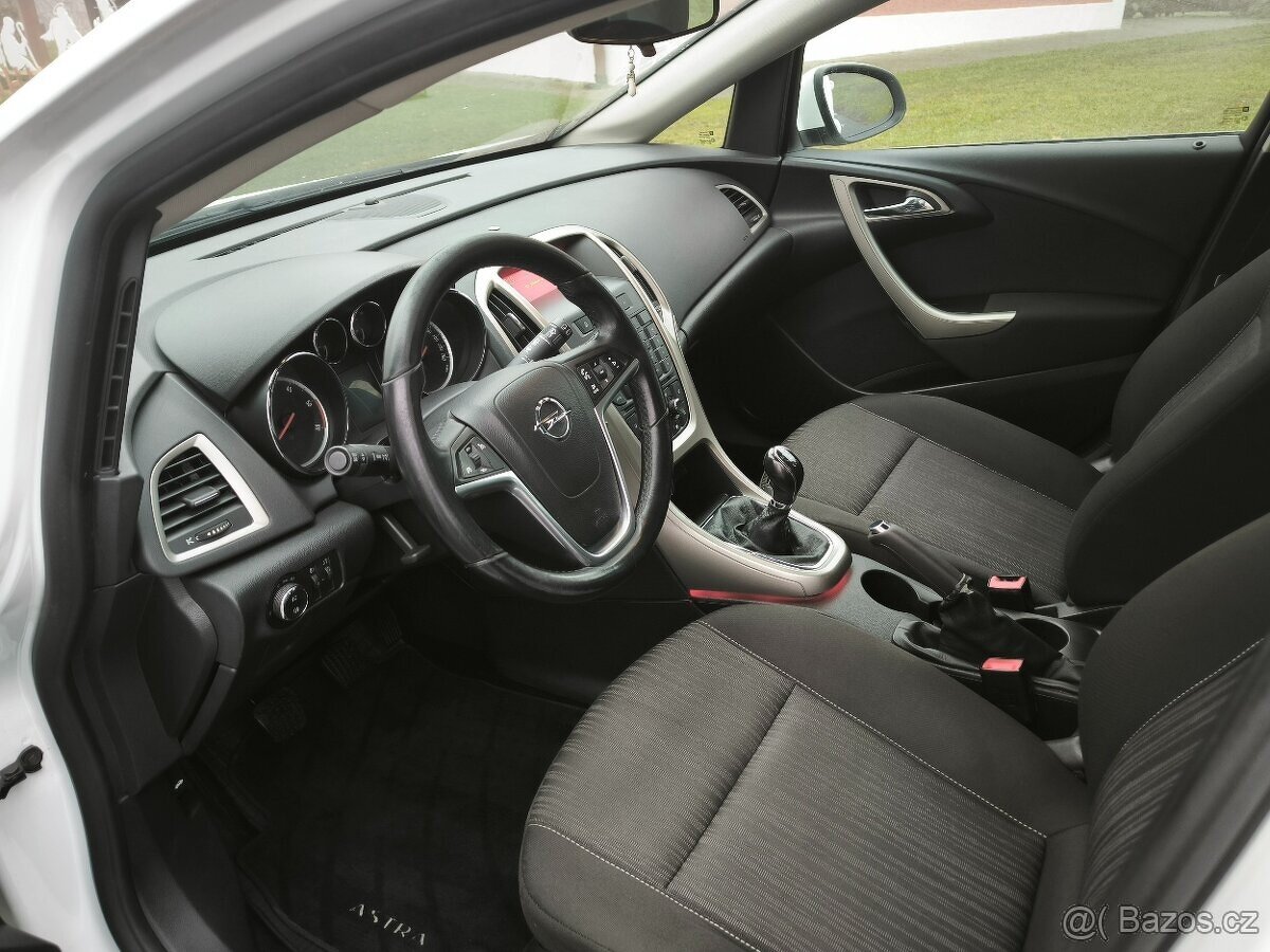 Opel Astra 1,7 DT - 6