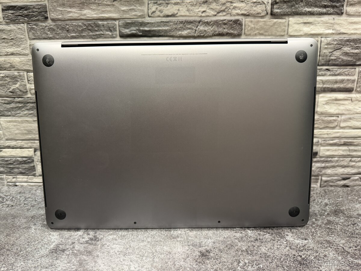 MacBook Pro 16" 2019 i7 / 16GB / 500GB / Pro 5300M - 6