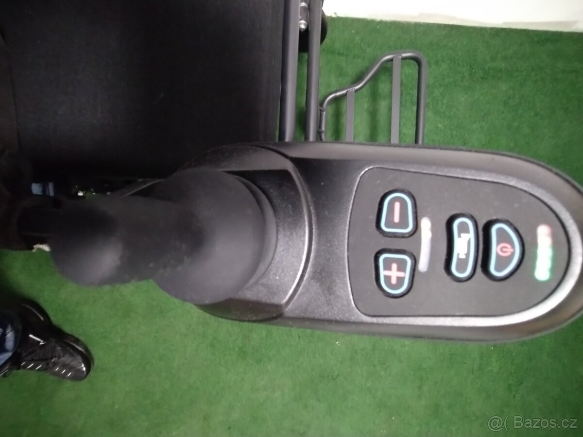 NOVÝ ODLEHČENÝ ELEKTRICKÝ INVALIDNÍ VOZÍK+ DÁREK - 6