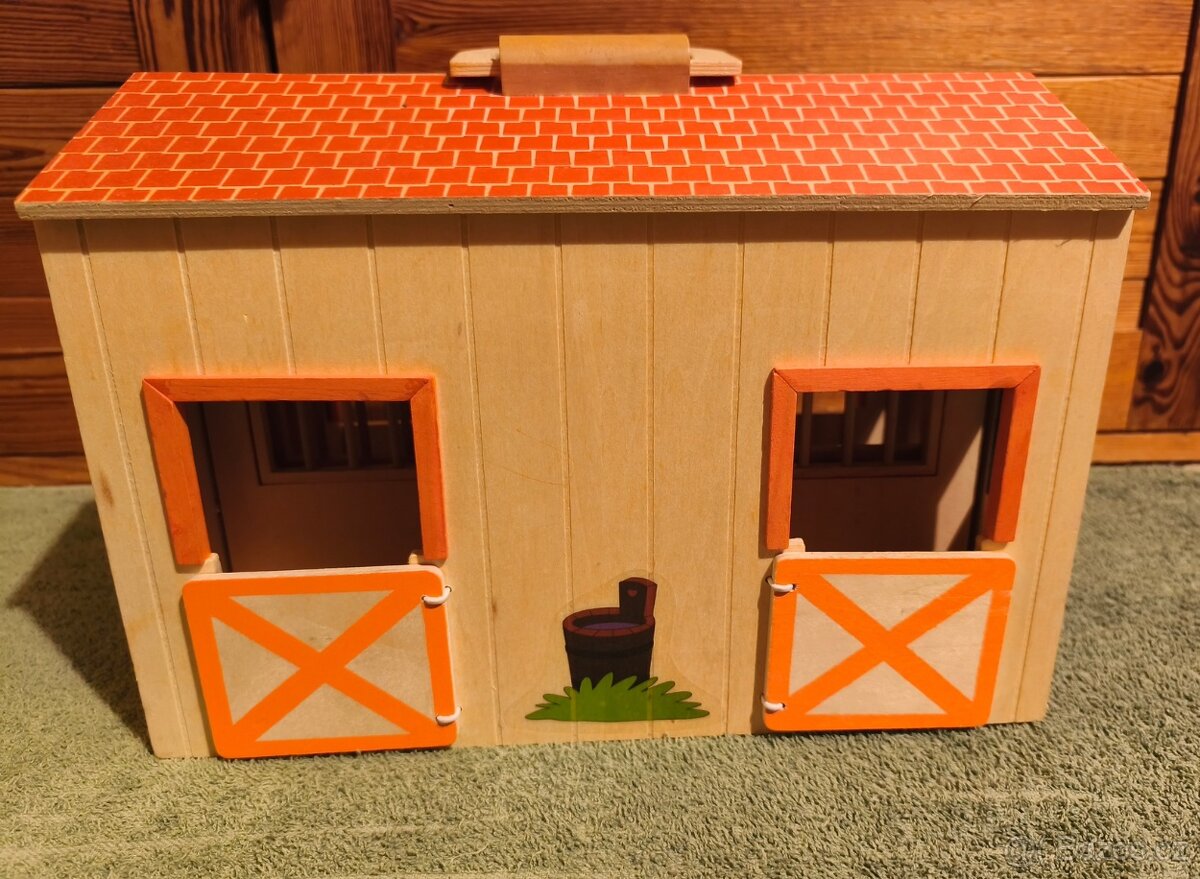 Dřevěná stáj Woody - kufřík - 6