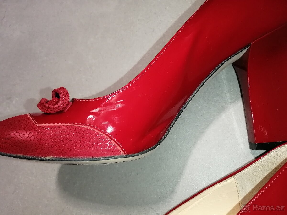 Červené lodičky - 6