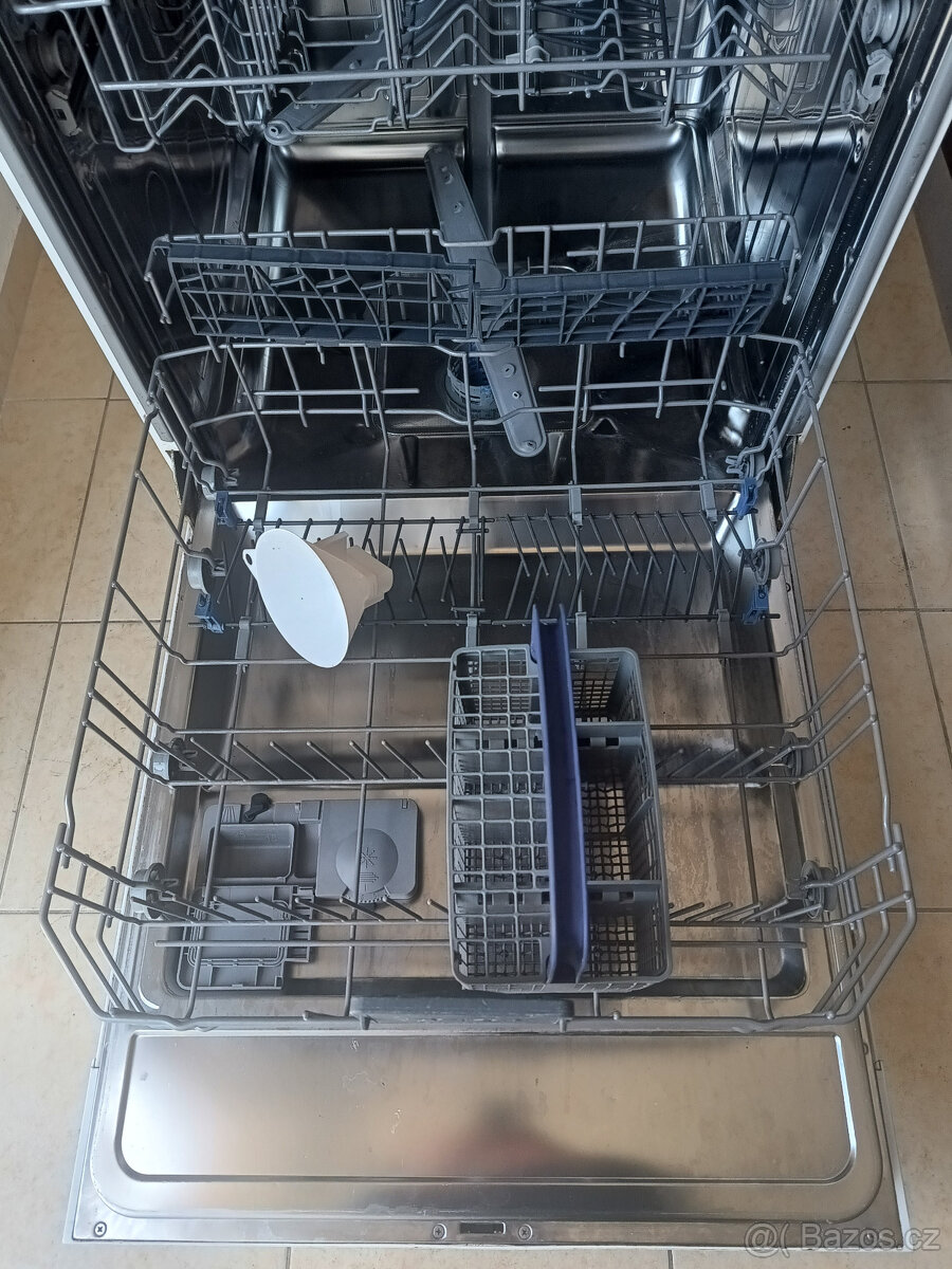 MYČKA NÁDOBÍ BEKO 60cm - 13SAD - A++ - 6