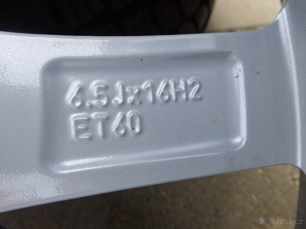 215/65R16C VW Transporter Multivan California zimna sada kol - 6