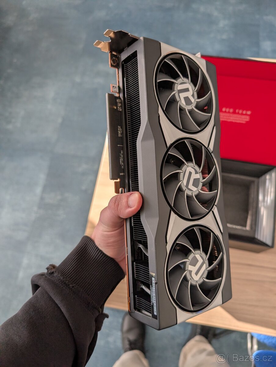 AMD Radeon™ RX 6900 XT - 6