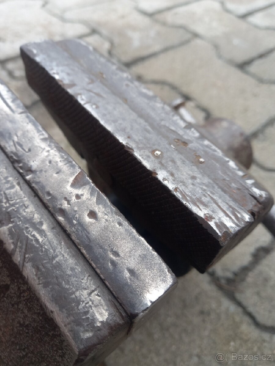 Svěrák Kasper 125 - 6