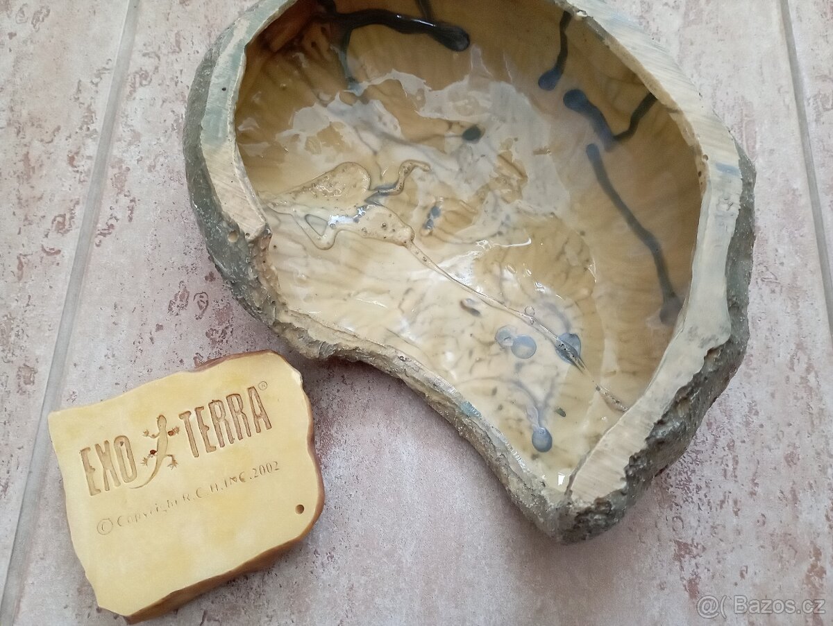 Terárium pro agamy 105x35x50 cm - 6