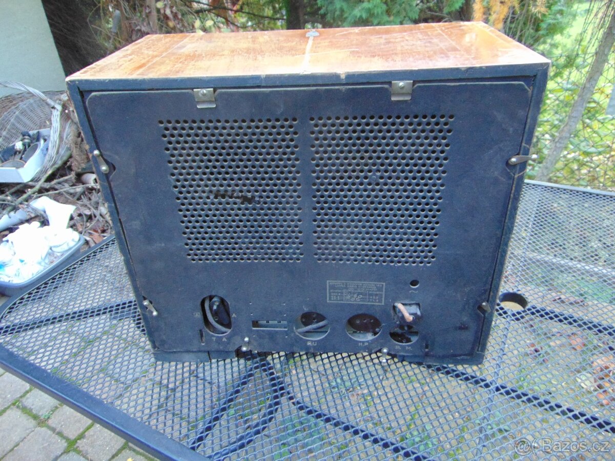 Radio Radiola - 6