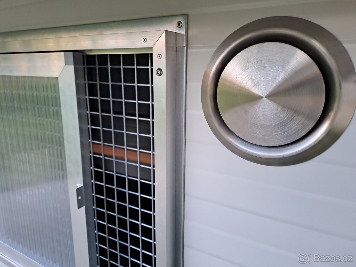 KURNÍK PRO SLEPICE - 6