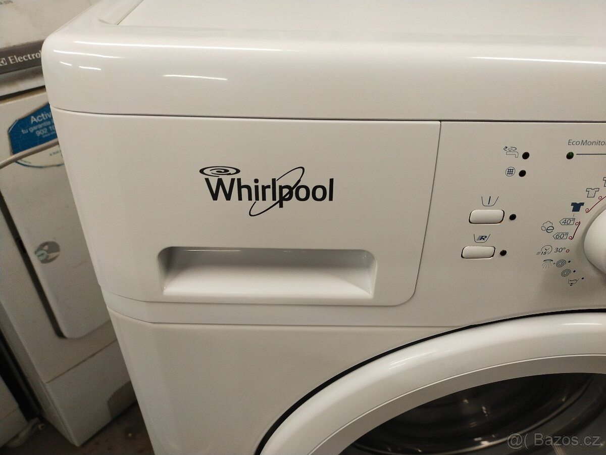 Prodám plně funkční dig.pračku zn. WHIRLPOOL-6 kg--DOVEZU-- - 6