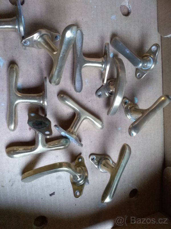 Okenní olivy mosazné + půlolivy - 6