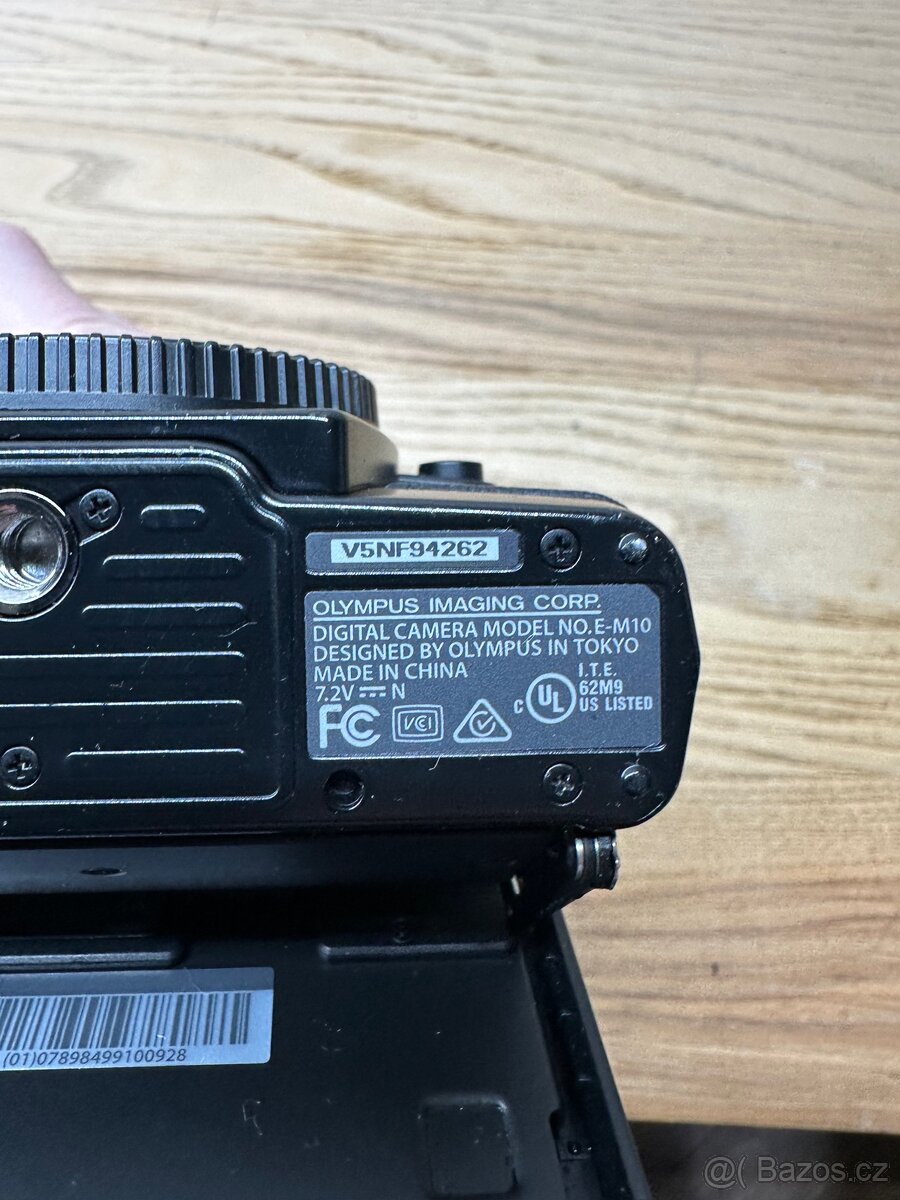 Olympus OM-D E-M10 - 6